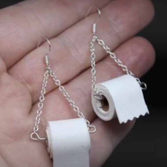 Jewelry - Picture 9 of 9